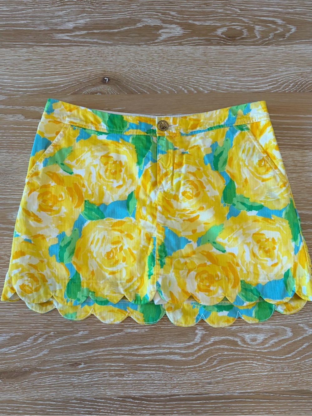 Yellow first impressions Lilly Pulitzer skirt